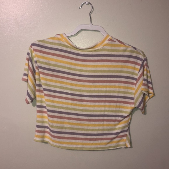 Lelis Crop Top, size Medium - Picture 2 of 4